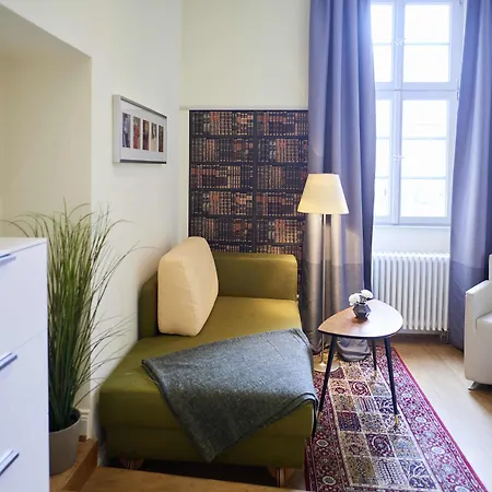 Zur Alten Bruecke 3*