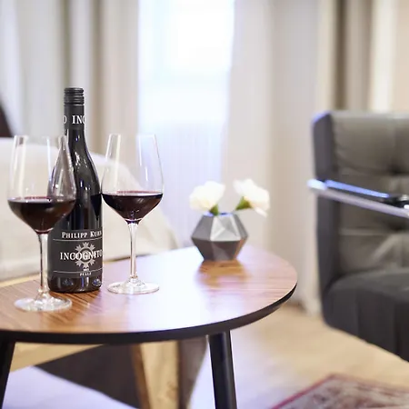 Zur Alten Bruecke Hotel 3*