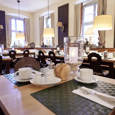 Hotel Zur Alten Bruecke 3*