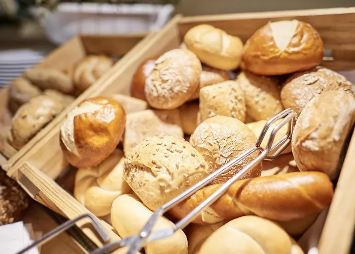 호텔 주르 알텐 부르케 3*