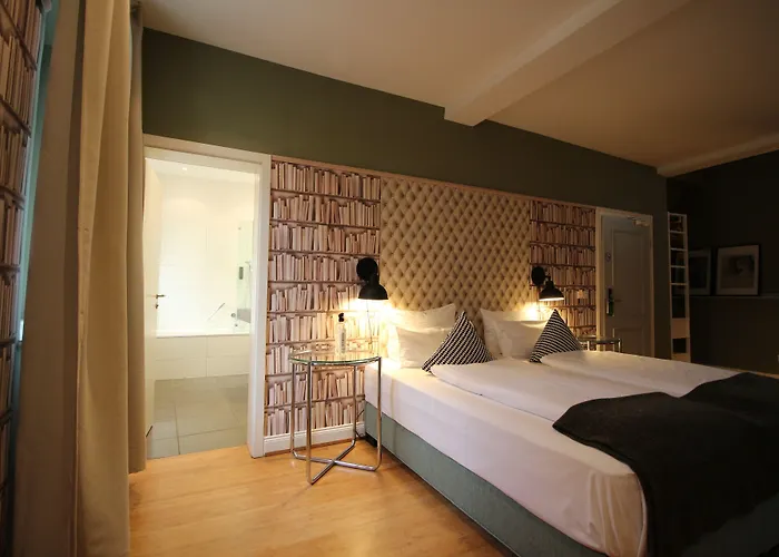 주르 알텐 부르케 3* 하이델베르크